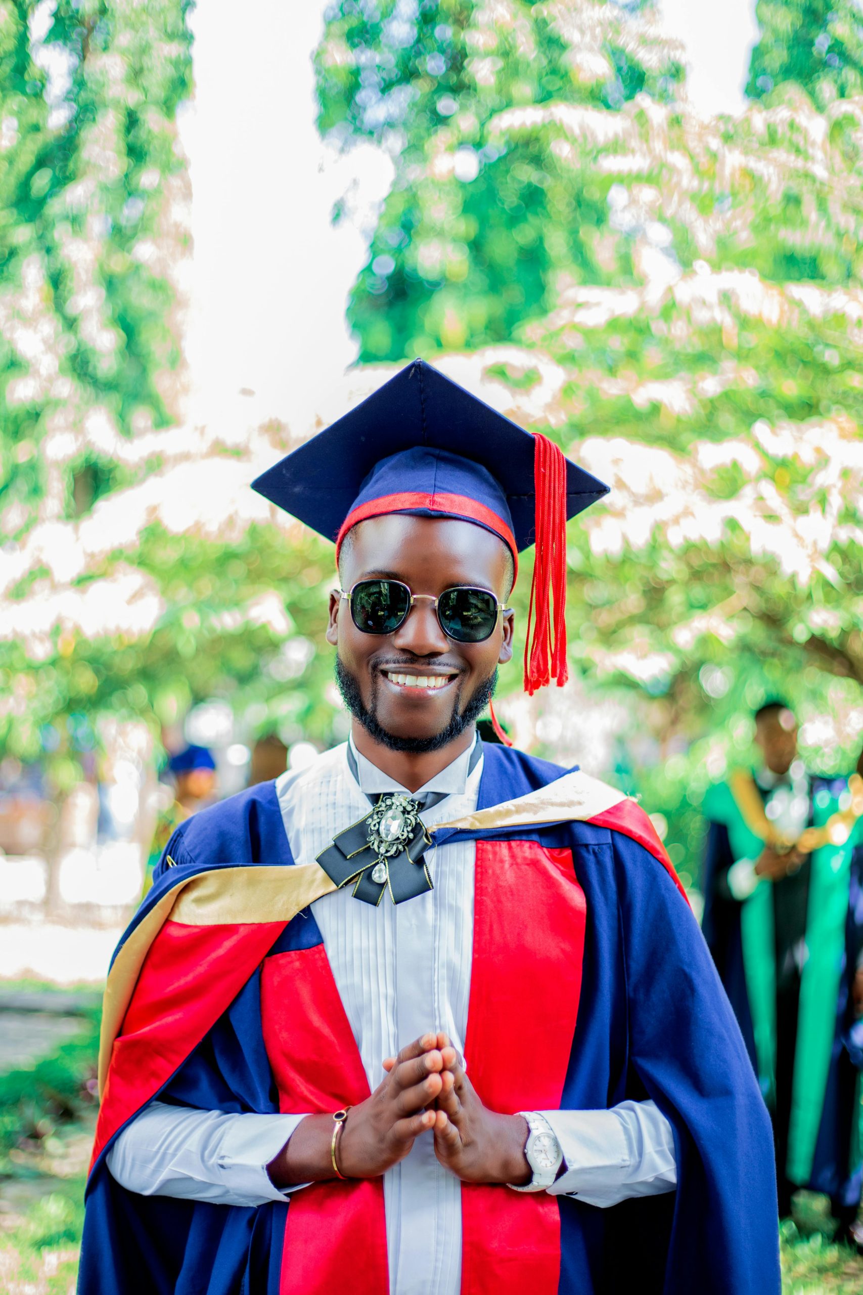 Graduated student with self reliance